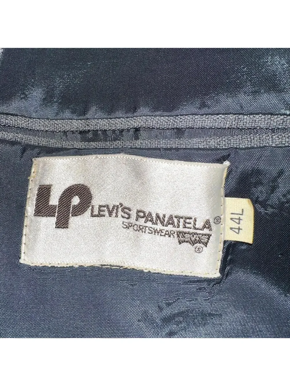 VTG Mens 2 PC Suit 44L Jacket Coat Vest Gray Levis Panatela Wool 80s